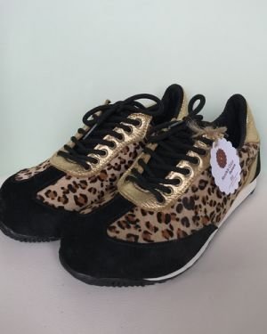 Zapatilla Retro Animal negro dorado guepardo