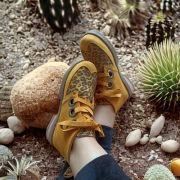 Botín mostaza reno chita