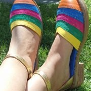 Sandalia multicolor
